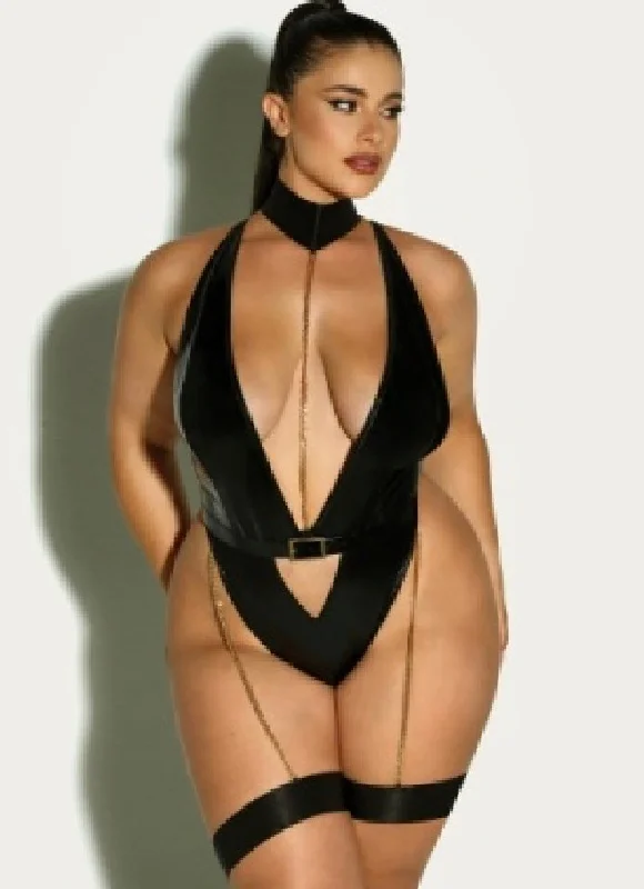 Handle This?? Curvy Size Wet Look Teddy