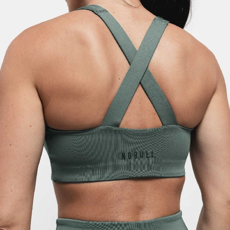 Sleek Crossback Sports Bra (D-DD)