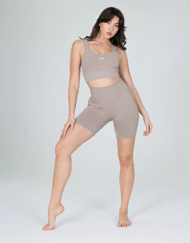 Premium Seamless V6 Low Back Crop - Akira (Beige)